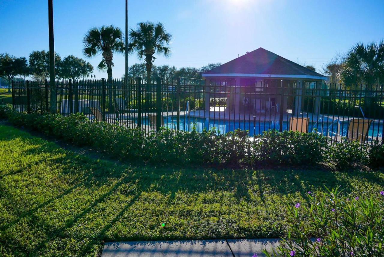Beautiful 5-5 Bedroom Home!!! キシミー エクステリア 写真