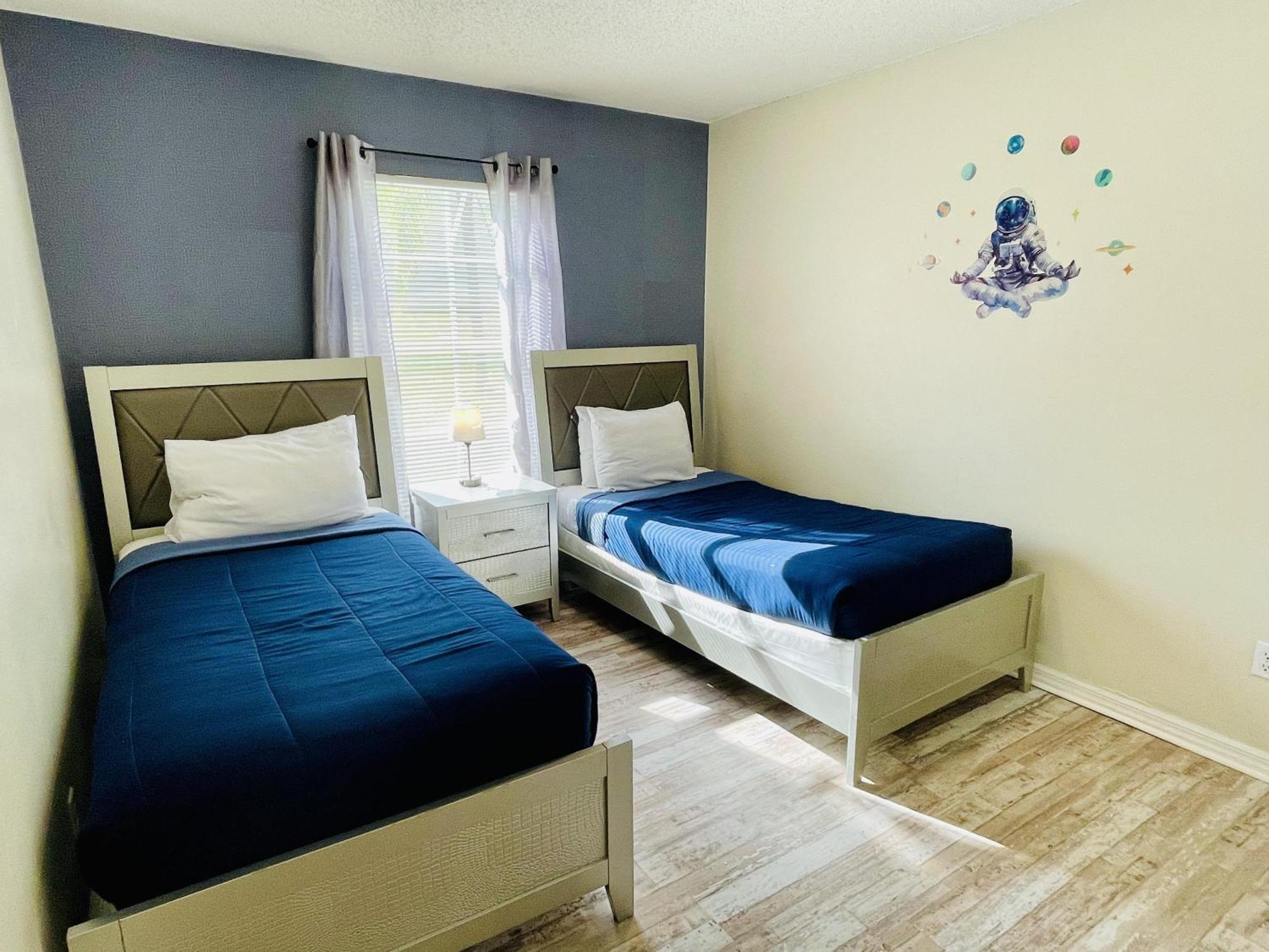 Beautiful 5-5 Bedroom Home!!! キシミー エクステリア 写真
