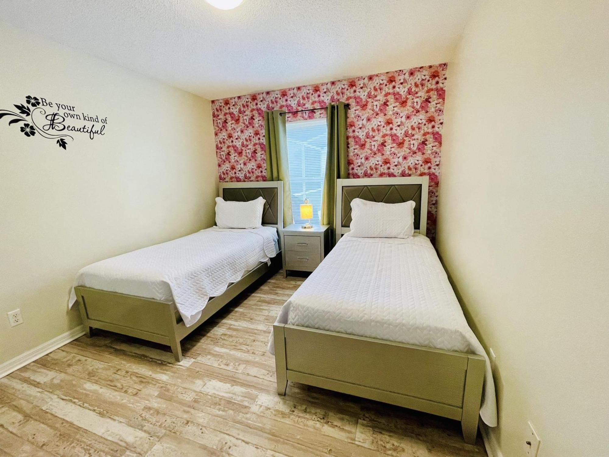 Beautiful 5-5 Bedroom Home!!! キシミー エクステリア 写真